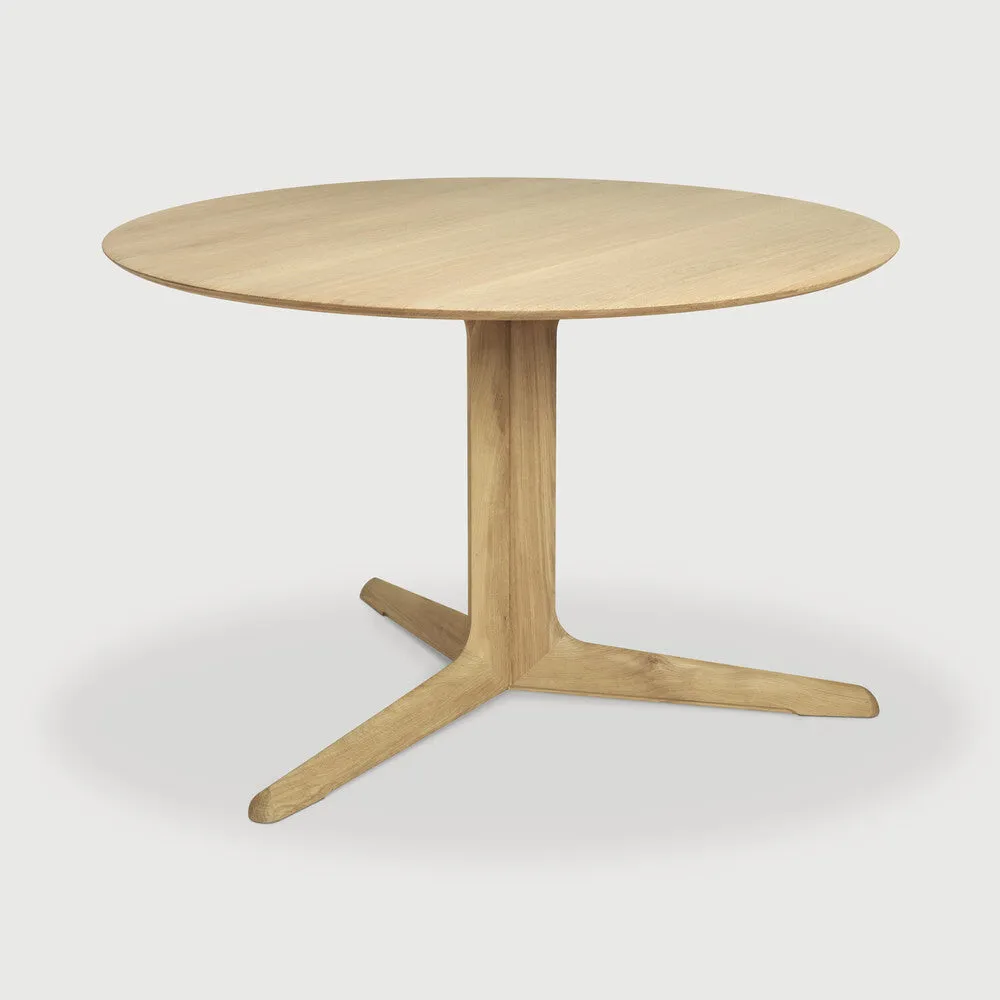 Corto Dining Table