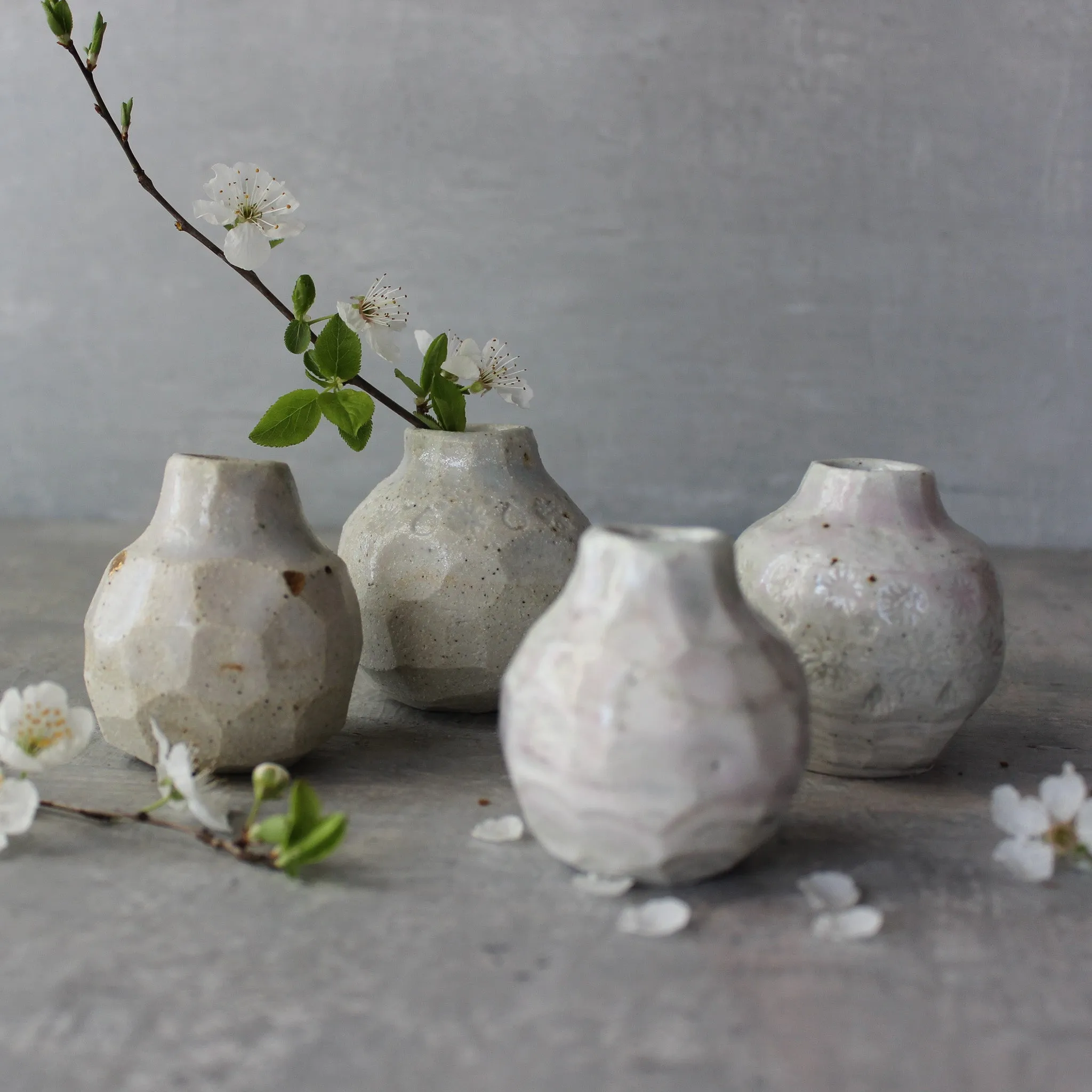 Little Bud Vases : Marbled