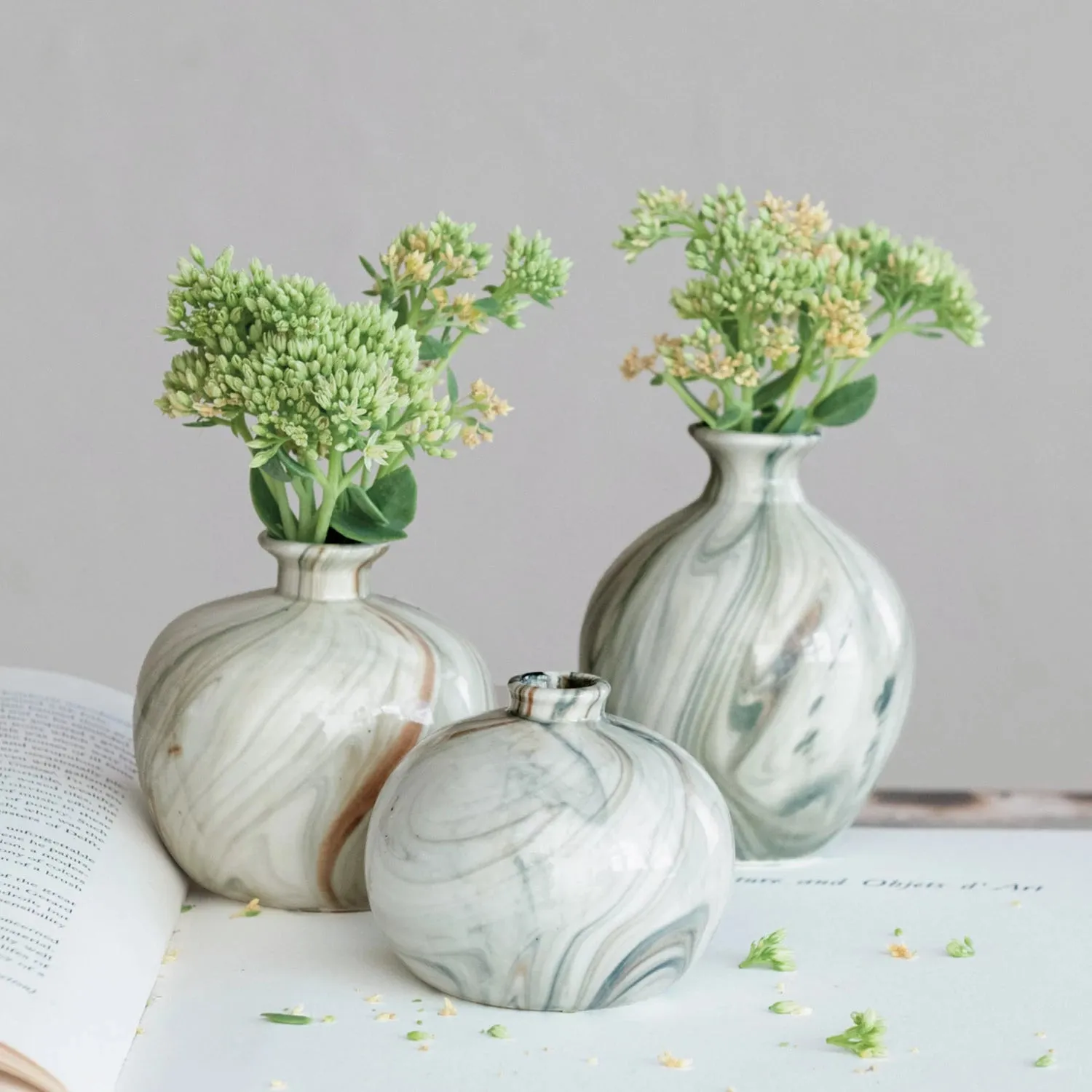 Marbled Pale Green Bud Vases