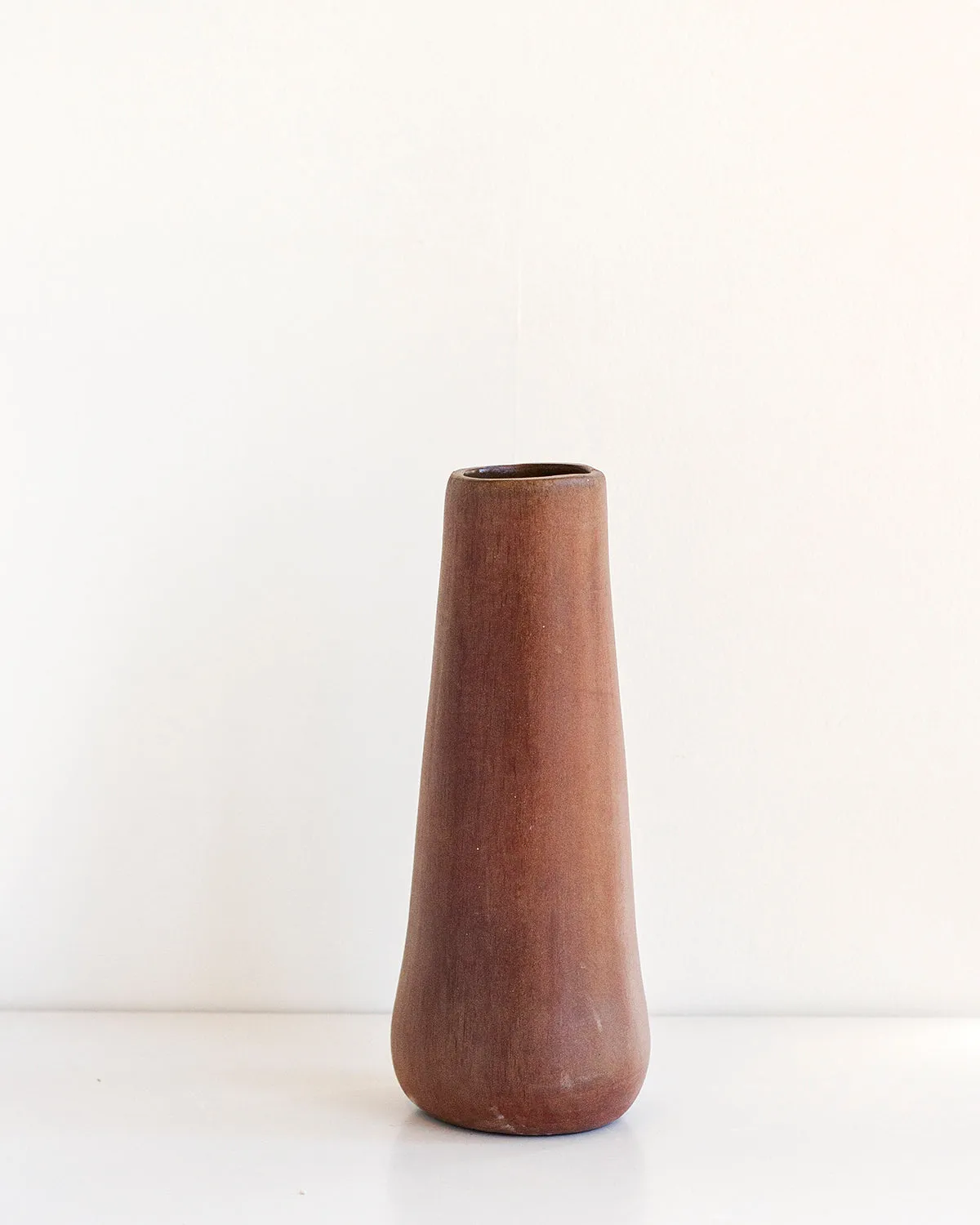 Solitaire Clay Vase - Toasted Clay