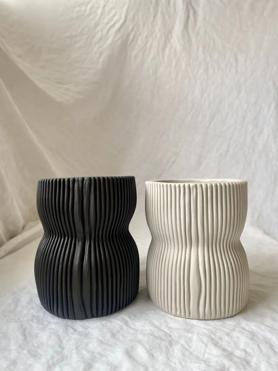 Textured Organic Porcelain Vase in Black, Small Wide